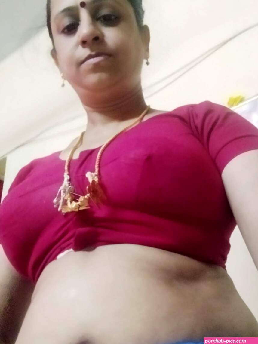 Tamil Mami