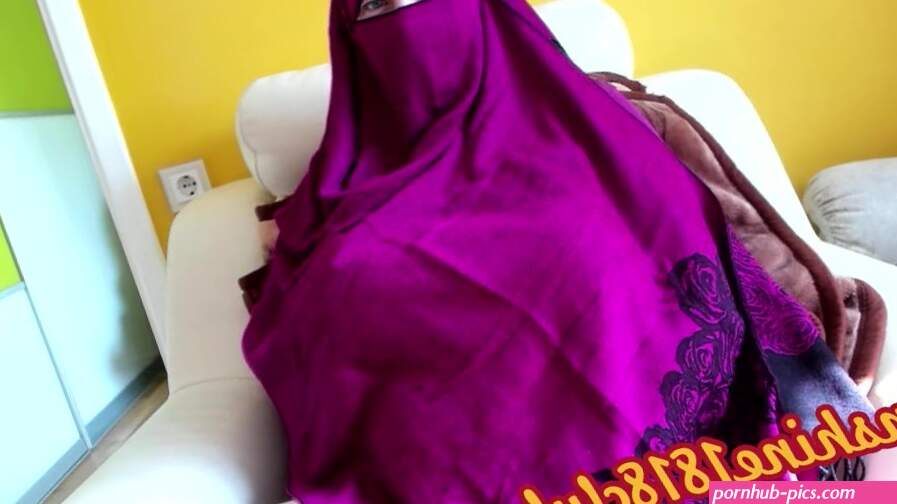 Purple Hijab big tits Muslim girl Arabic webcam show recording cosplay March 20th