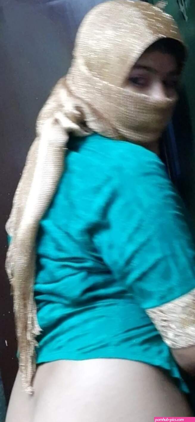 Hijab Muslim Aunty: 72 Nude Pics