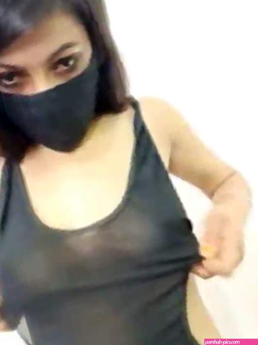 78 Recordings of Noorkhatoon from Stripchat