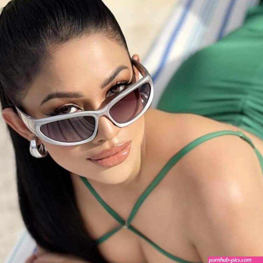 8 hot photos by Peya Bipasha known as astrala23