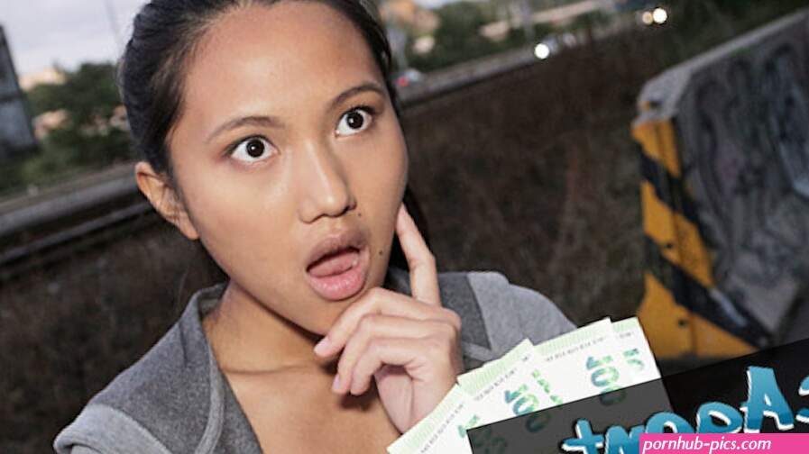 Public Agent Agent fucks Asian babe May Thai doggy style