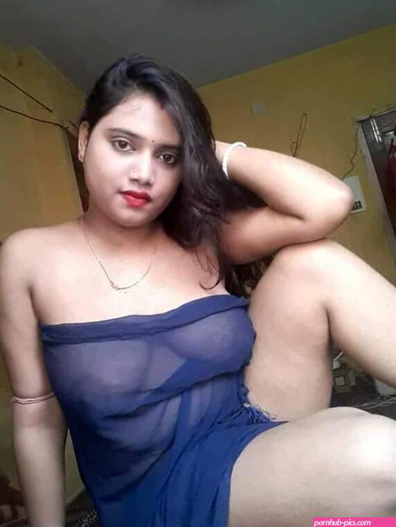 Sexy Indian aunty sex photos leaked on desi sex blog