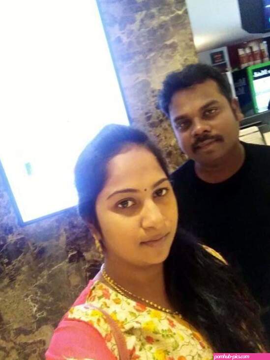 Sexy Tamil Housewife Secret Nude Sex Photos
