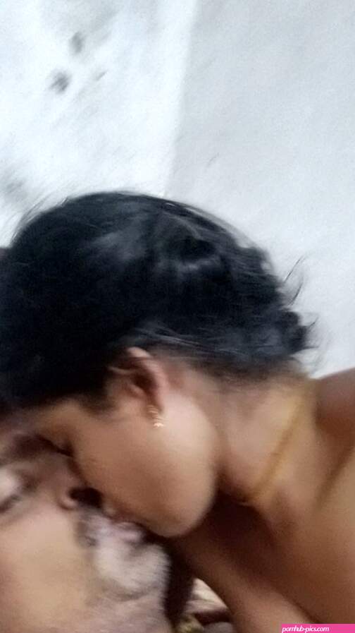 Chennai Tamil housewife naked sex with hubby pics