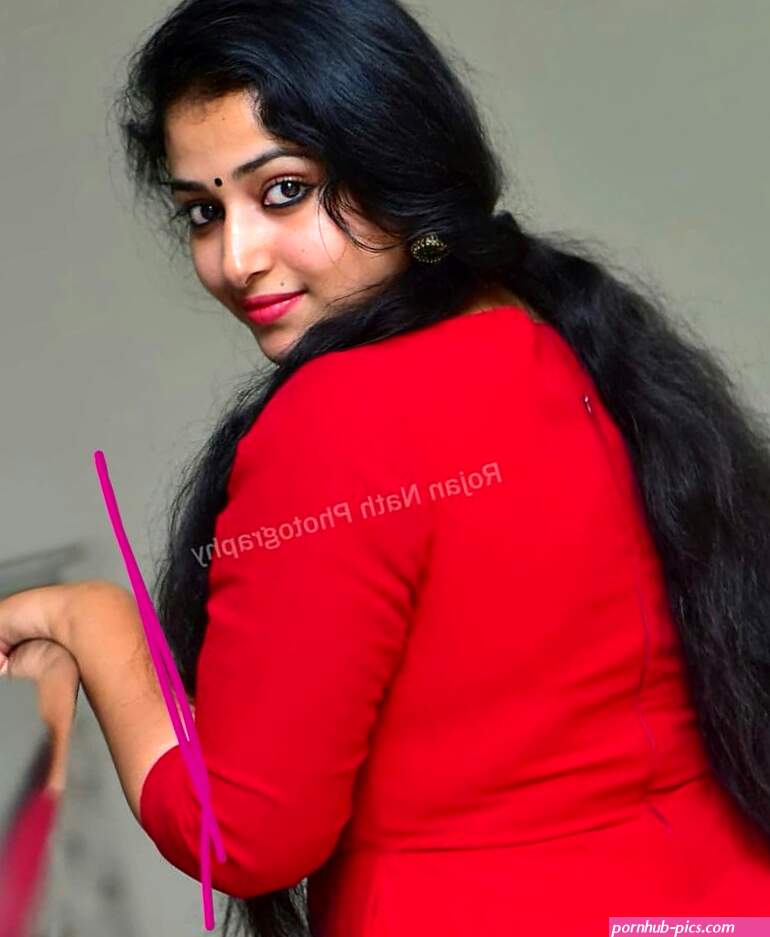 Mallu Actress boobs beauty Anu Sithara sexy hot photo gallery