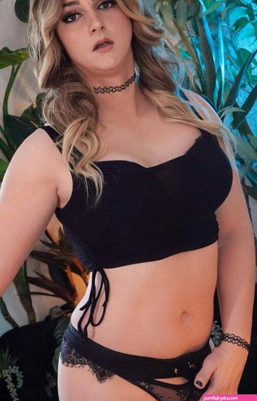 Ashley Barron AlsoAshley AlsoAshleyB