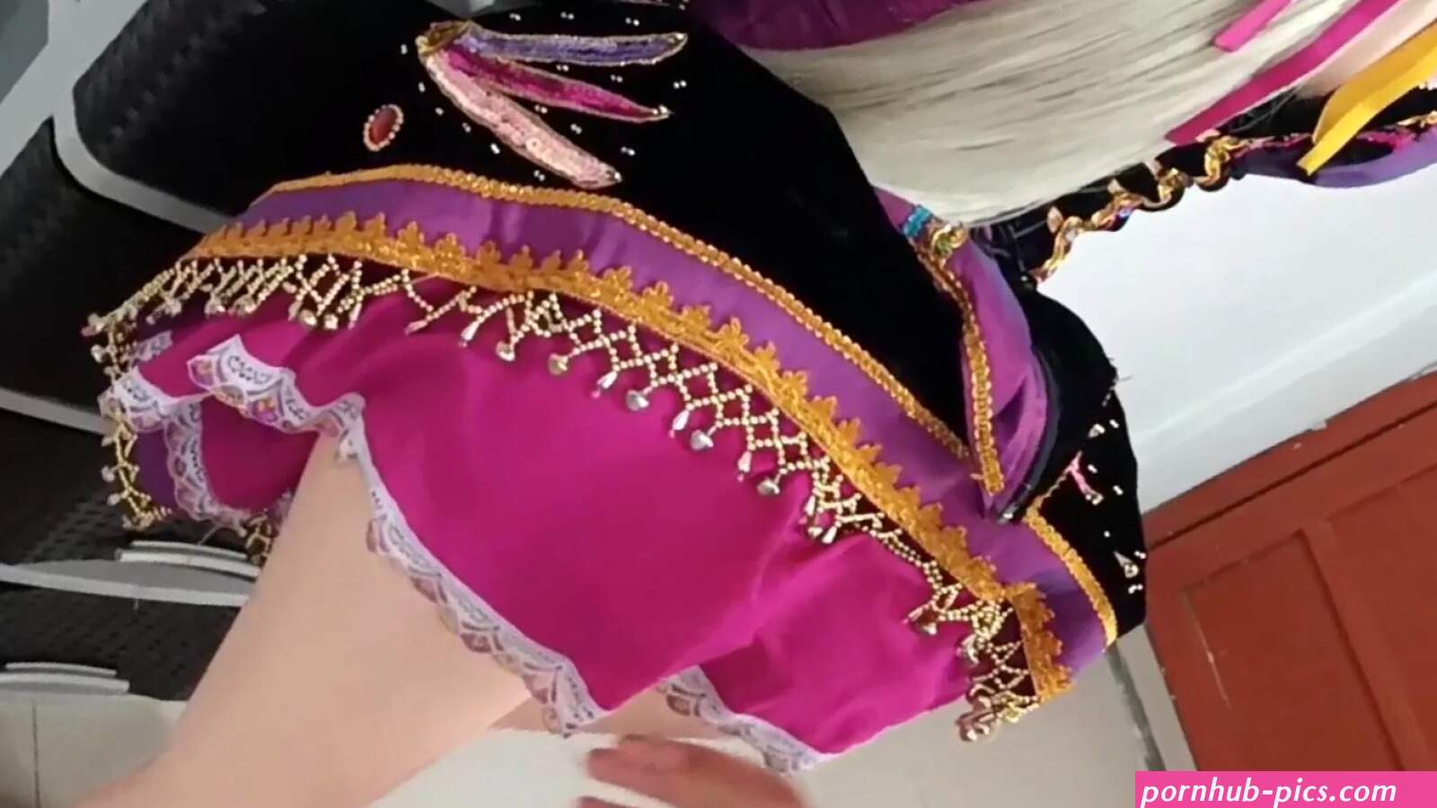 Fucking lubricated anal sex without a condom with the most provocative dancer at the Saya Oruro carnival watch online