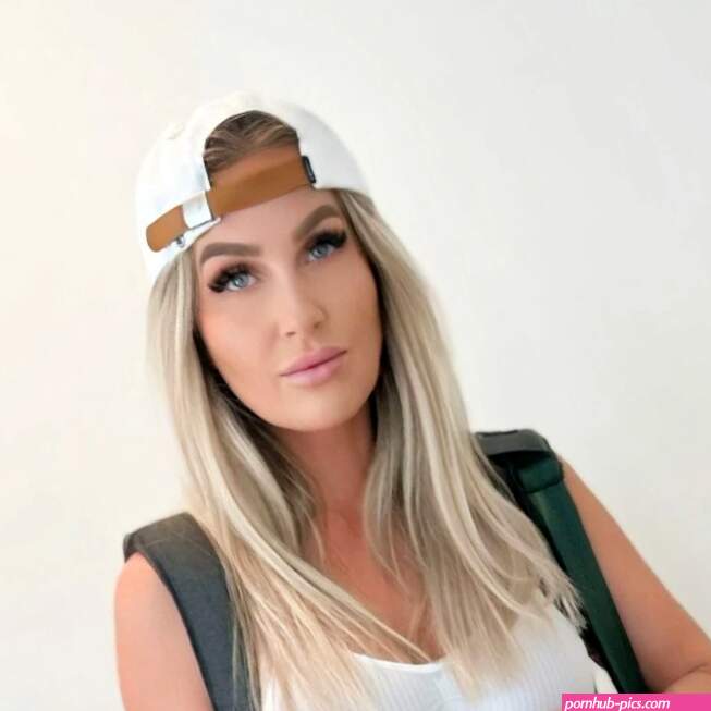 Andi Avalon