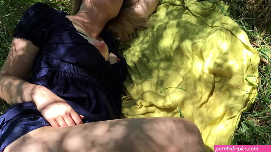 Big ass blonde slut in the forest fucks logger