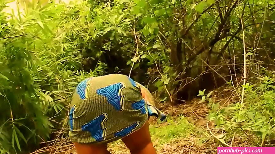 Hardcore OUTDOOR sex in African Forest