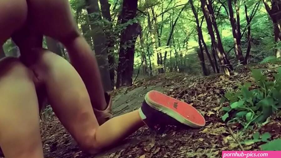 Blonde got fuck in the ass by a babbling brook in the forest