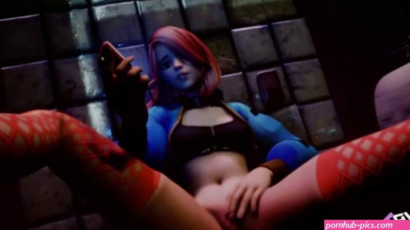 Dva Gets Horny in the Club