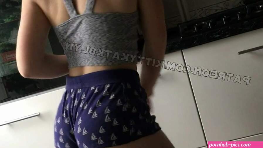 KiityKatk8lyn dance 27