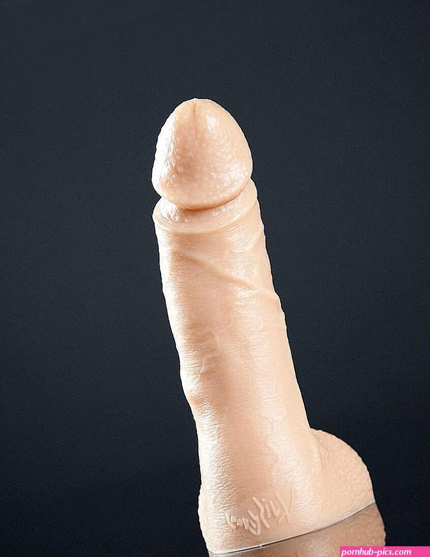 FLESHJACK Kris Evans Dildo 21 cm8.27