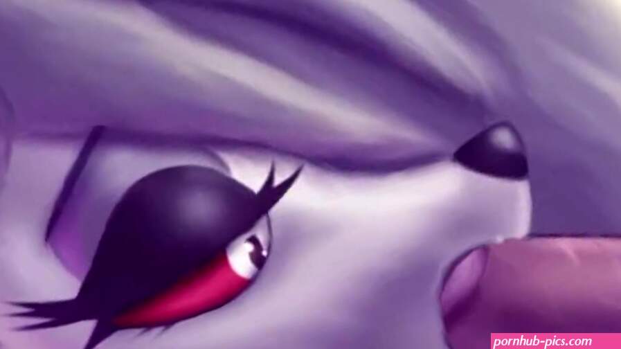 Loona: BlowJob