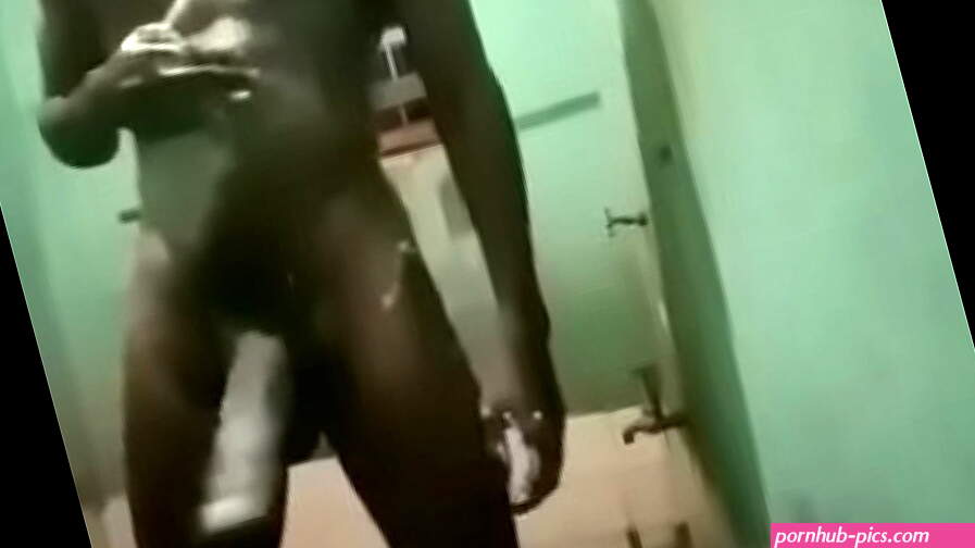 Nigerian Big Dick in shower