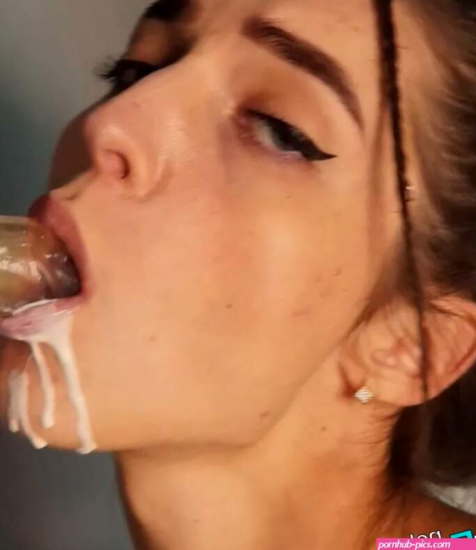 Angels Kiss Nude OnlyFans Leak Picture WdbeOQrFCx