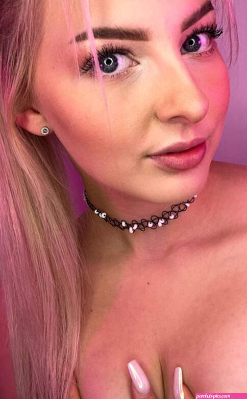 ASMR Janina ASMRJanina ASMRJaninaa Nude Leaks OnlyFans