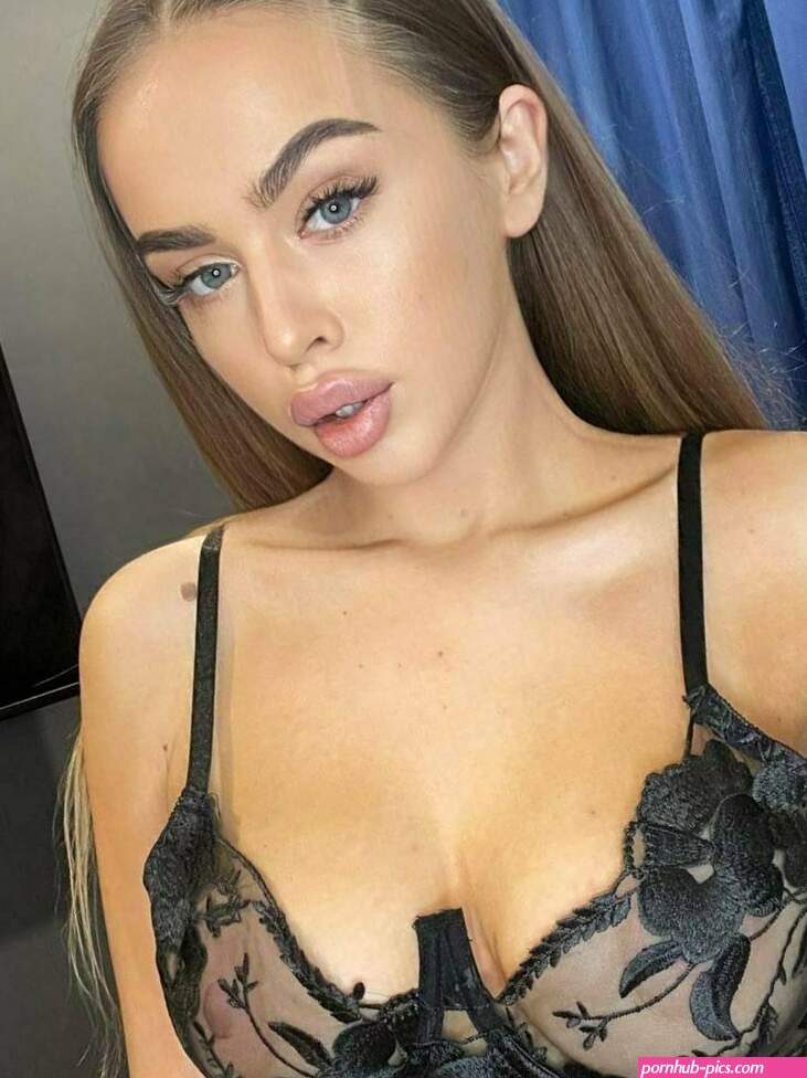 krstinsweet666 Nude Leaks OnlyFans