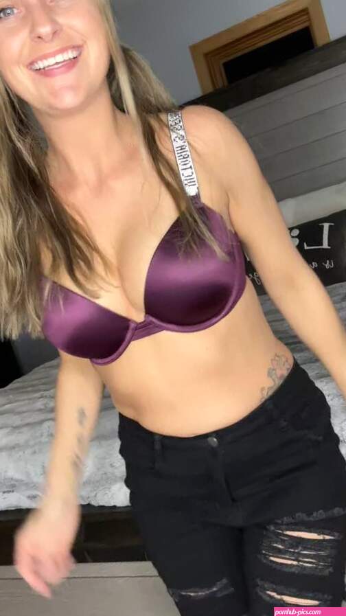 Miranda Marie on X: is live now!