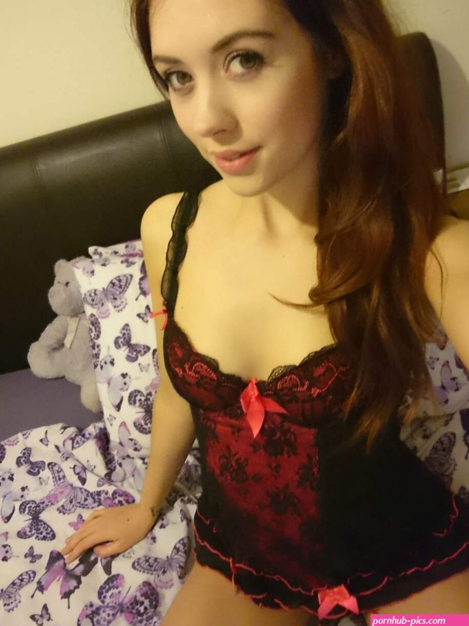 naughtypoppyuk Nude Leaks OnlyFans