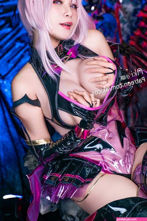 AkiC10513ab X: cos patrietta up NTR Succubus cosplay...