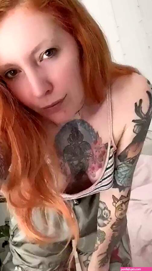 lilyf0xys video Tweet