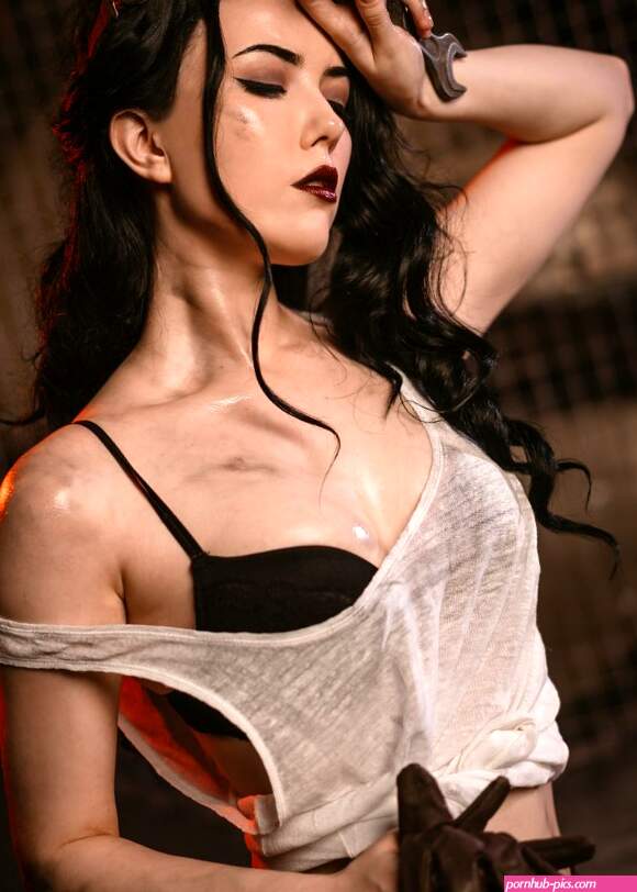 Helen Stifler as Asami Sato 13