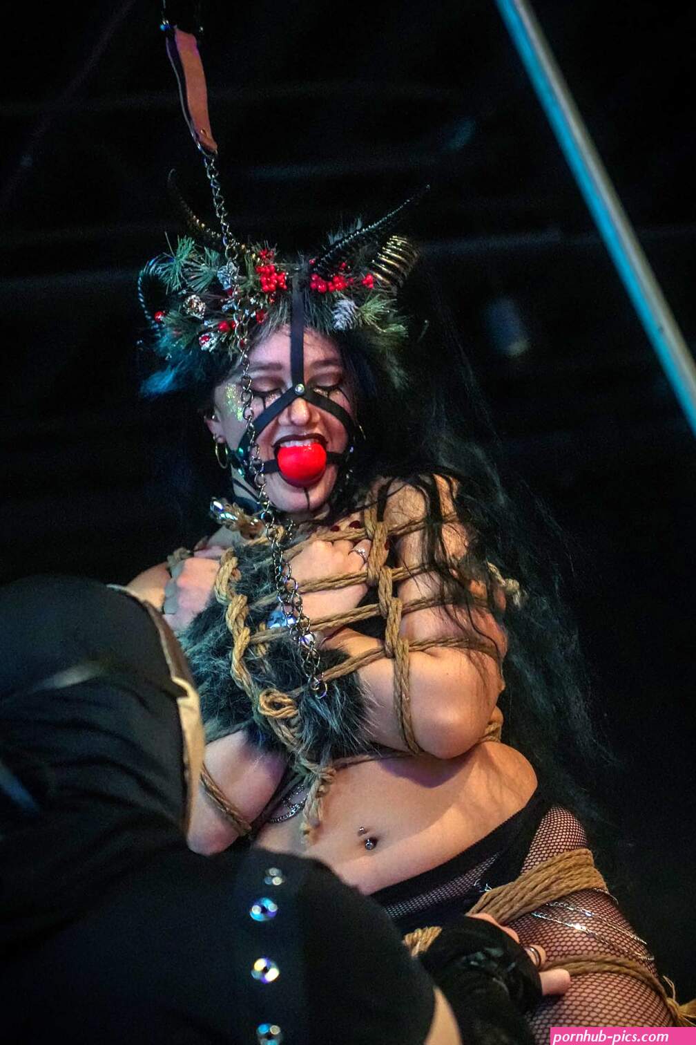 Raven Lynette Booking San Diego Dec 1-10! TheRavenLynette X