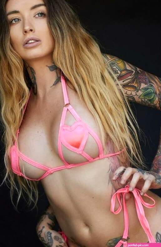 21 hot photos by The Amanda Jean known as theamandajean