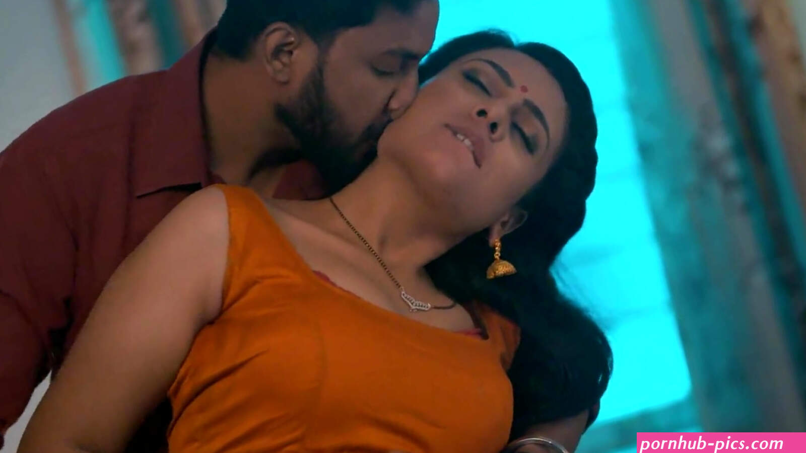 Nude video celebs Rani Pari sexy