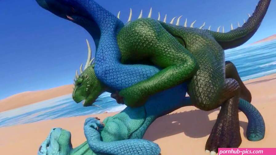 Wild Life Scalie Porn on the Beach
