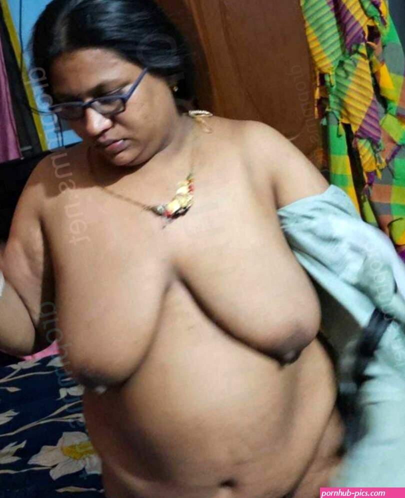 Tamil famous Bigboobs aunty updated nude pic
