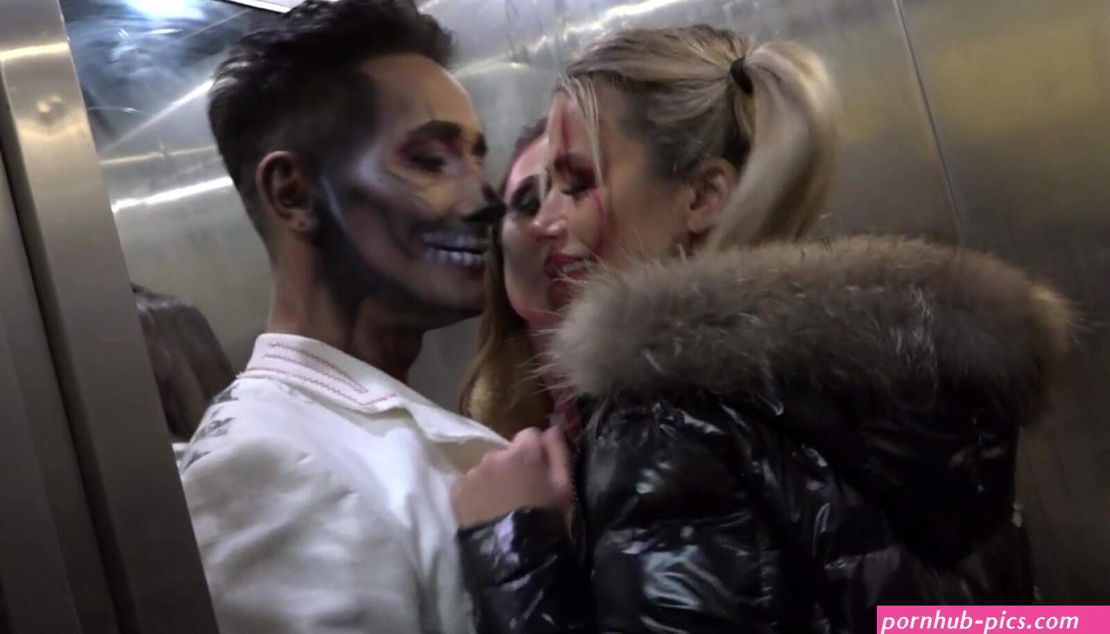 Halloween Threesome