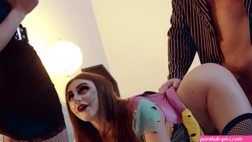 Watch Busty babes Lexi Luna and Penelope Kay in a Halloween threesome