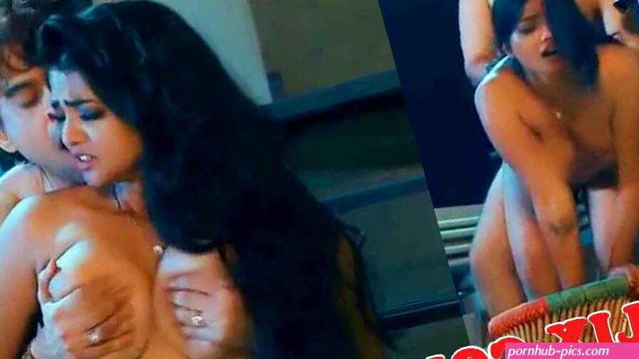 Bharti Jha Sex Hard with Shakespear On Home Roof