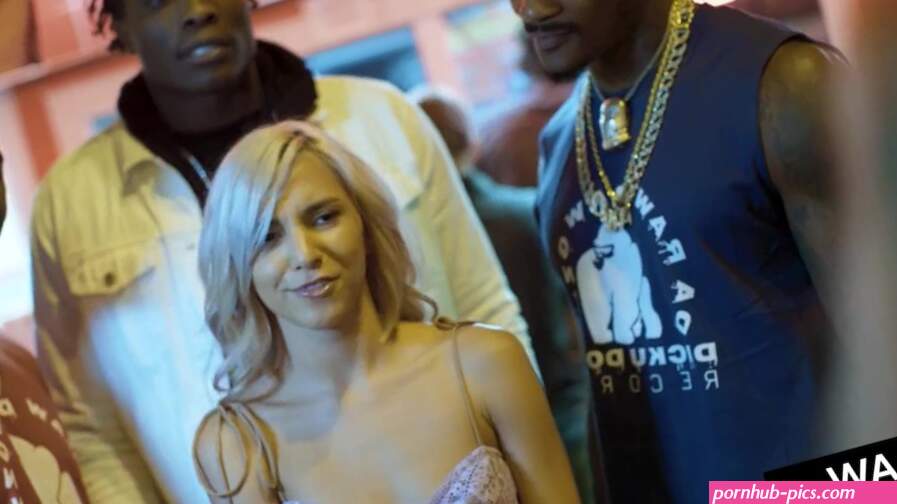 BLACKEDRAW Horny Teen Needs 3 BBCs NOW