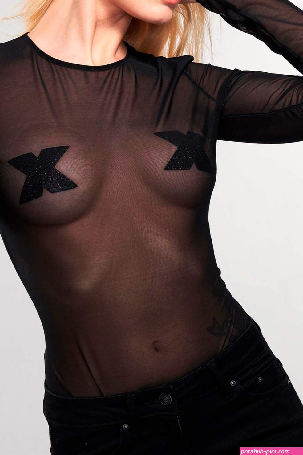 Bijoux Indiscrets Flash Cross Nipple Pasties