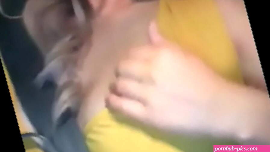 Instagram nipple flash