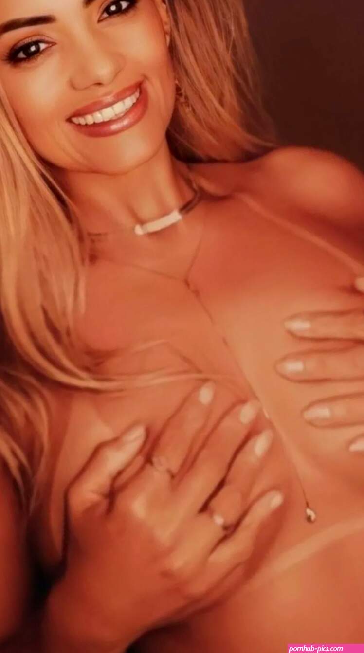 Kerry renee nude