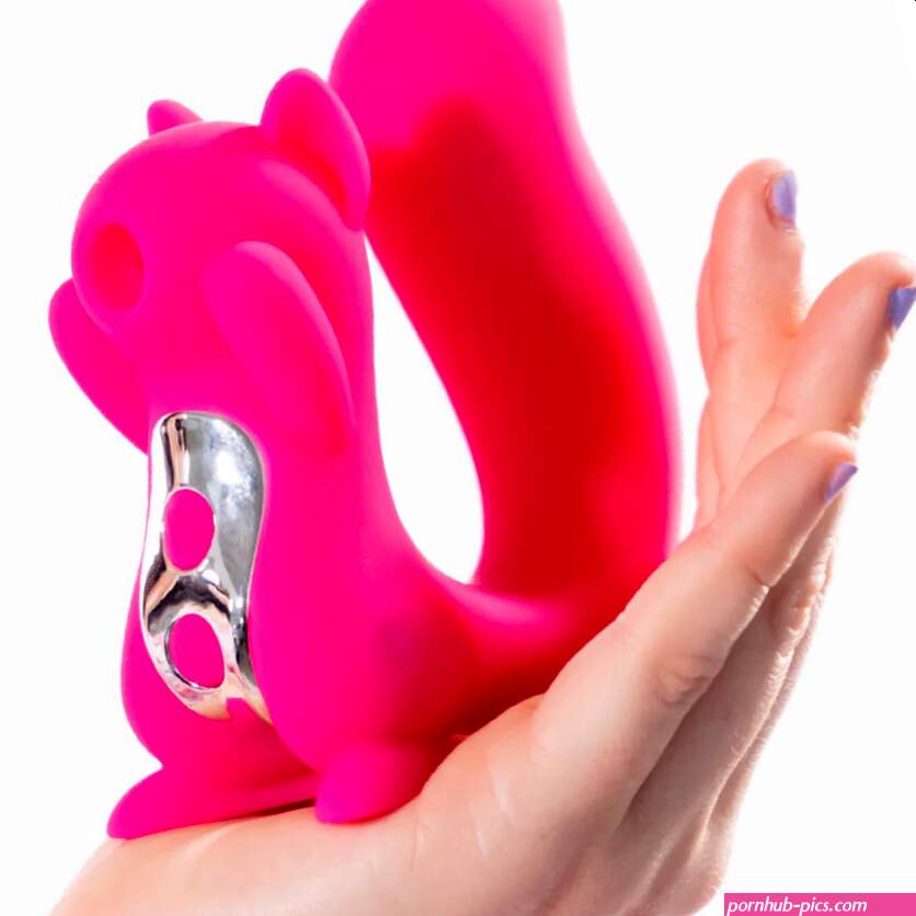 Screaming Squirrel Air Pulsation Clitoral and G Spot Vibrator BTB Shop