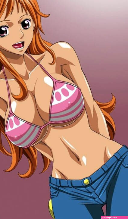 Hottest Nami Pictures