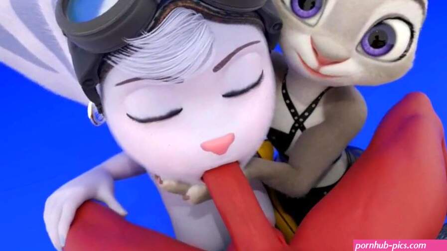 Rivet and Judy coop blowjob