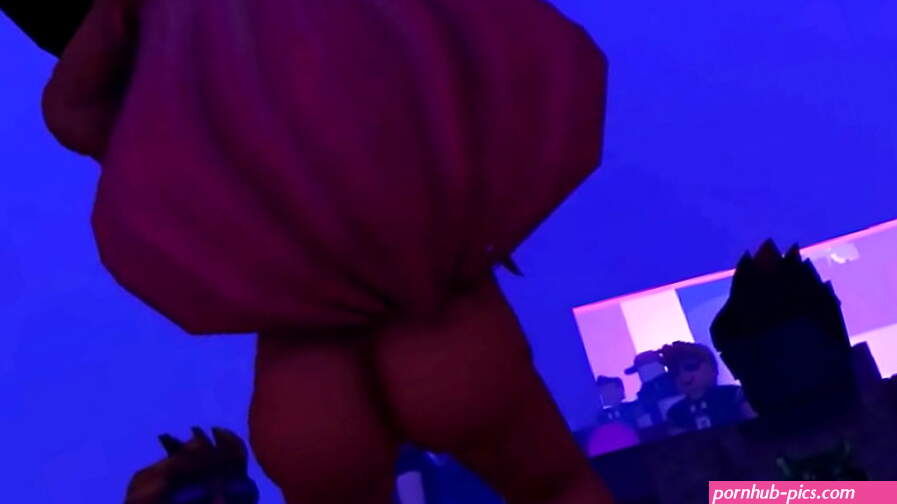 Sensual roblox girl naked in club