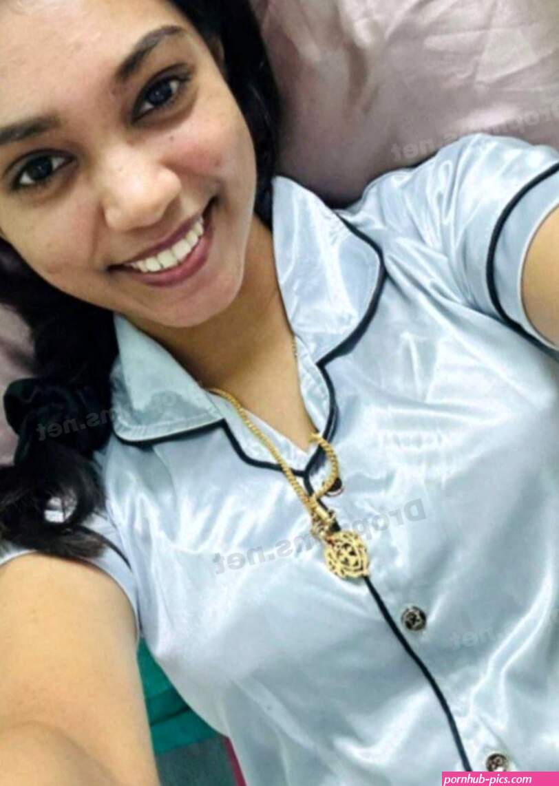 Tamil Bangalore Newly Married Wife Nude Video call with Husband