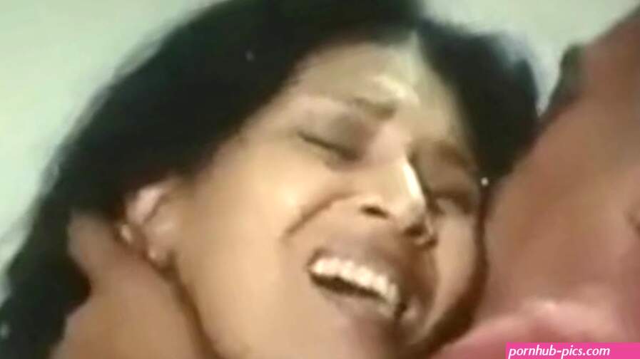 Veena Jayakodi Hot Video