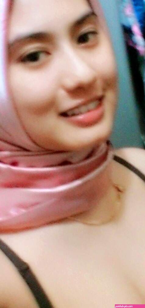Kiki Tudung Satin Melayu Send Hot Pict