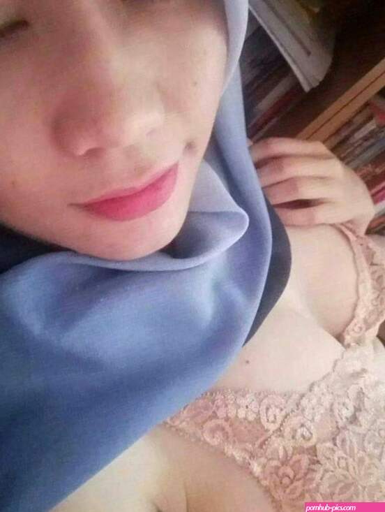 Koleksi Tudung Nakal Ustazah Comel Tayang Body