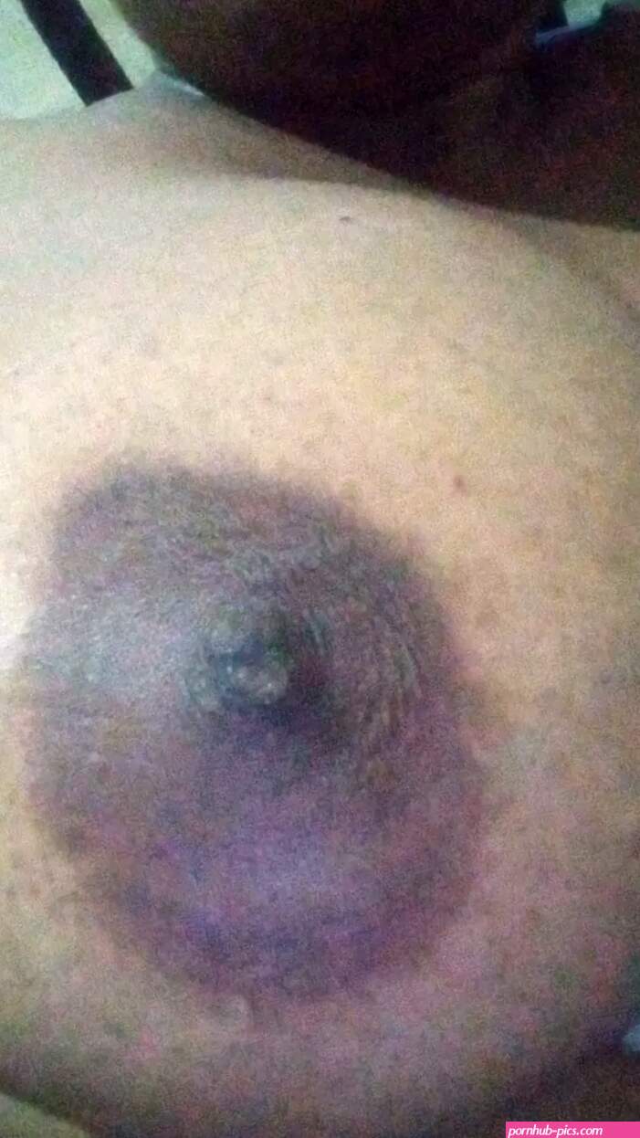 Srilankan tamil girl boobs: 3 Nude Pics